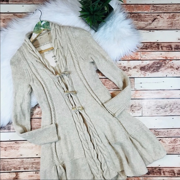 Anthropologie: Like New! Toggle button sweatercoat - Picture 5 of 8